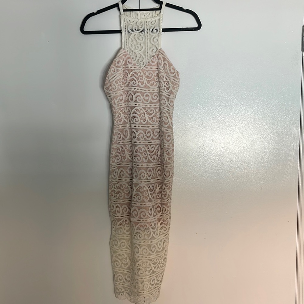 ELLIATT white lace midi dress